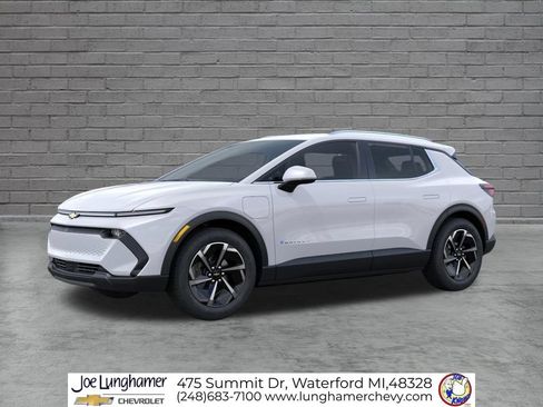 New 2026 Chevrolet Equinox EV LT FWD image 2