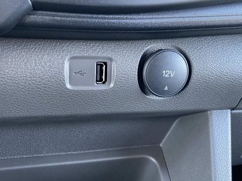 New 2026 Ford Transit 250 148 Medium Roof image 17