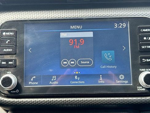 Used 2022 Nissan Kicks SV FWD image 15
