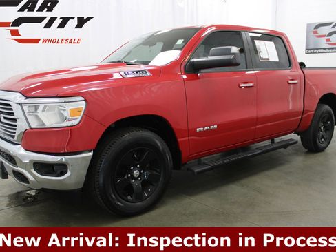 Used 2019 RAM 1500 Big Horn AWD/4WD image 1