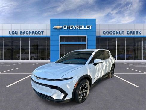 New 2026 Chevrolet Equinox EV LT image 4