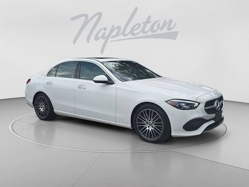 Used 2025 Mercedes-Benz C 300 4MATIC Sedan image 8