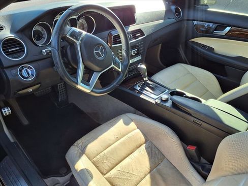 Used 2015 Mercedes-Benz C 350 Coupe image 4