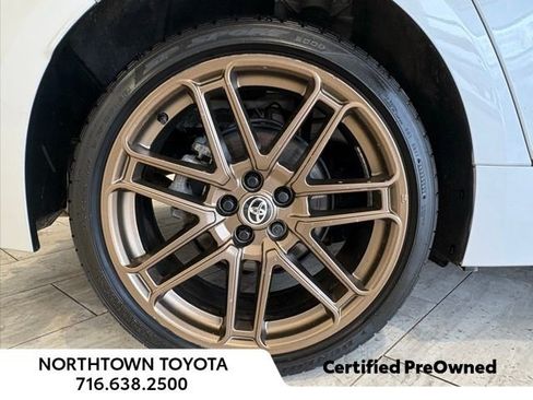 Used 2024 Toyota Corolla Sedan w/ SE Convenience Package image 27