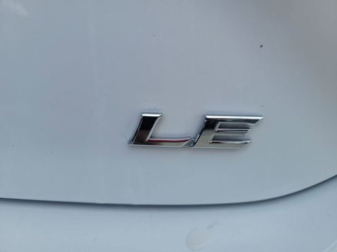 Certified 2025 Toyota Camry LE FWD image 10