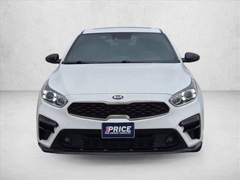 Used 2021 Kia Forte GT-Line w/ GT-Line Premium Package image 2