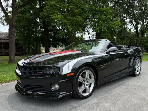 Used 2012 Chevrolet Camaro SS RWD image 5