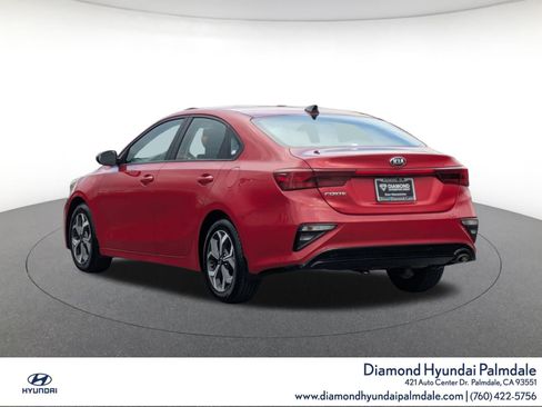 Used 2020 Kia Forte LXS FWD image 5