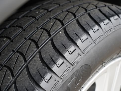 Used 2020 Chevrolet Trax LS w/ Tint and Cruise Package image 28