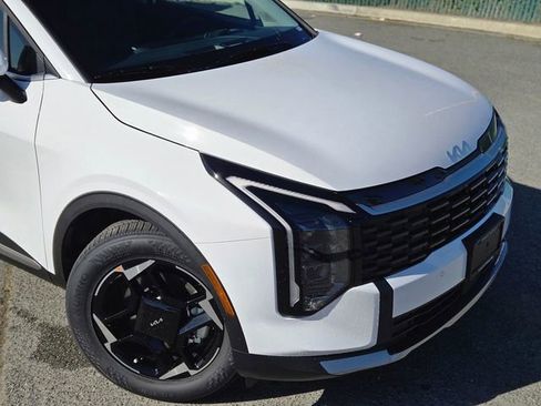 New 2026 Kia Sportage EX image 4