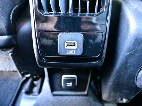 Used 2025 Jeep Compass Limited AWD/4WD image 16