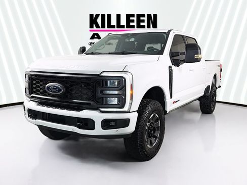 Used 2024 Ford F250 Lariat w/ Lariat Ultimate Package AWD/4WD image 3