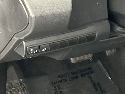Used 2024 Toyota Corolla LE image 13