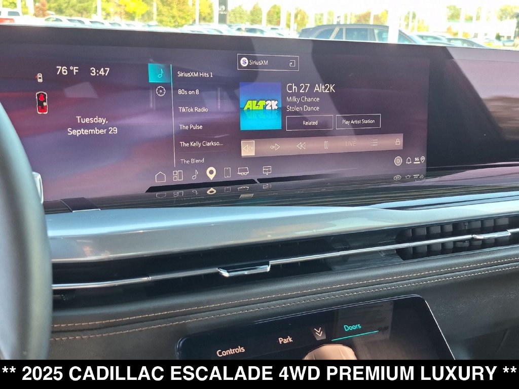Used 2025 Cadillac Escalade Premium Luxury w/ Touring Package AWD/4WD image 25