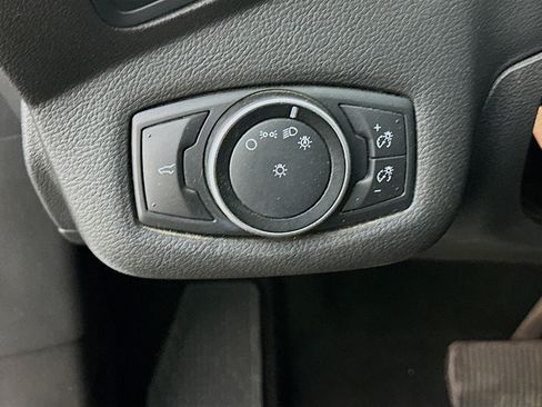 Used 2017 Ford Escape S FWD image 16