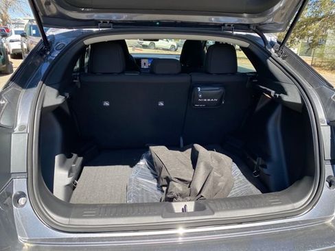 New 2026 Nissan Leaf image 22