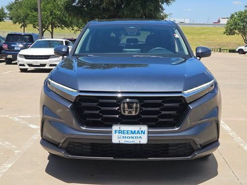 Used 2023 Honda CR-V EX image 2