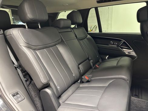 Used 2026 Land Rover Range Rover Long Wheelbase SE AWD/4WD image 37