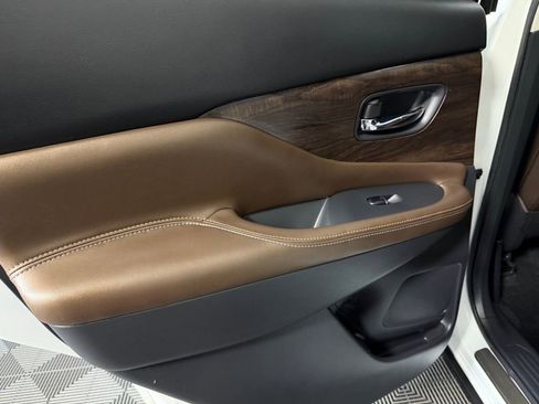 Used 2024 Nissan Murano Platinum w/ Cargo Package image 28