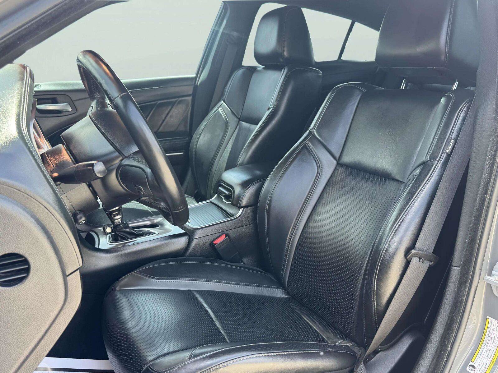 Used 2019 Dodge Charger SXT w/ Plus Group RWD image 19