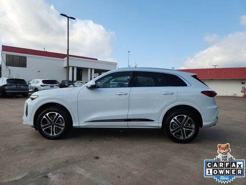 Used 2025 Audi Q5 Premium Plus w/ Premium Plus image 4