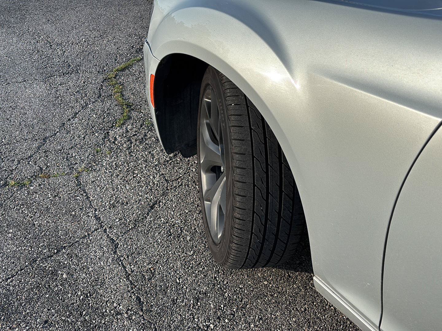 Used 2023 Chrysler 300 S RWD image 5