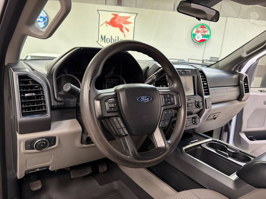Used 2021 Ford F250 XLT w/ FX4 Off-Road Package AWD/4WD image 27