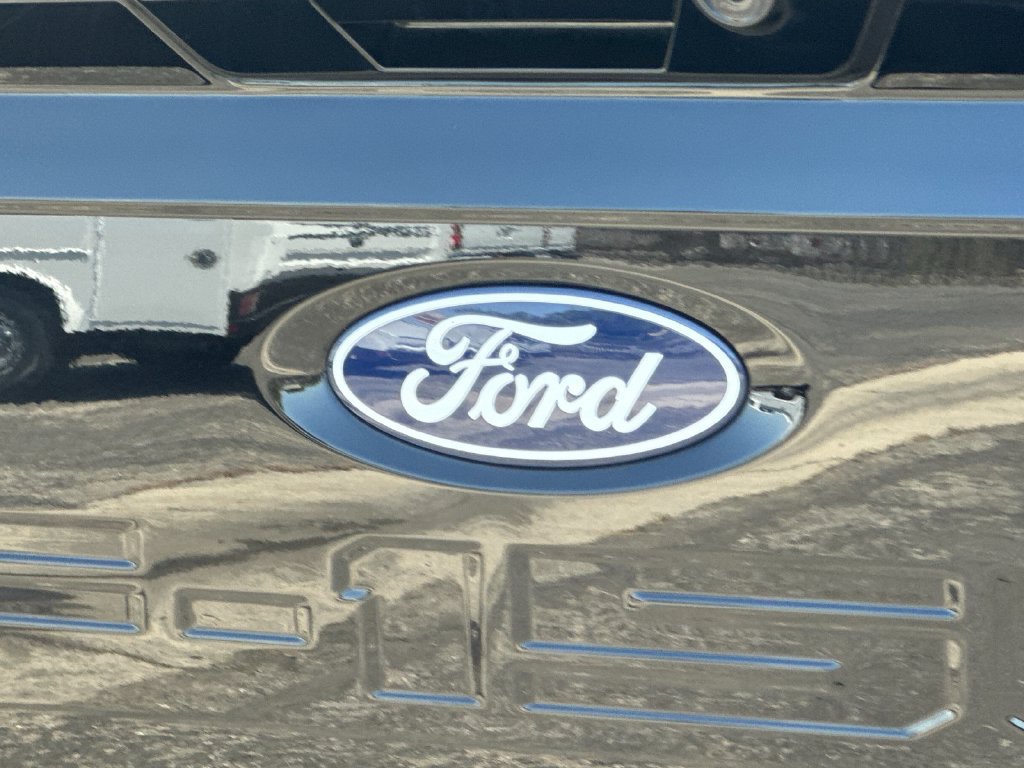 Certified 2025 Ford F150 Lariat AWD/4WD image 25