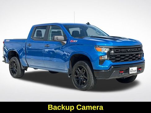 Used 2022 Chevrolet Silverado 1500 Custom Trail Boss AWD/4WD image 13