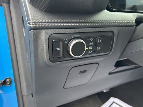 Used 2024 Ford Mustang Premium image 15