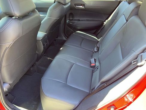 Used 2023 Toyota Corolla Cross XLE w/ Convenience Package image 23