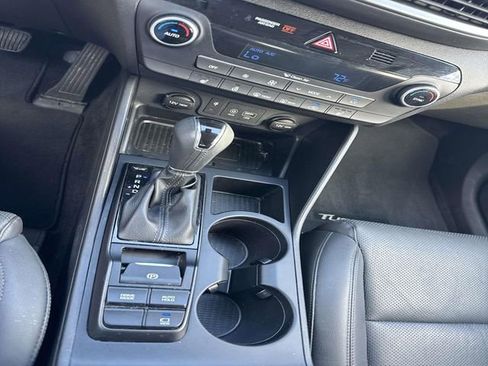 Used 2020 Hyundai Tucson Limited image 17