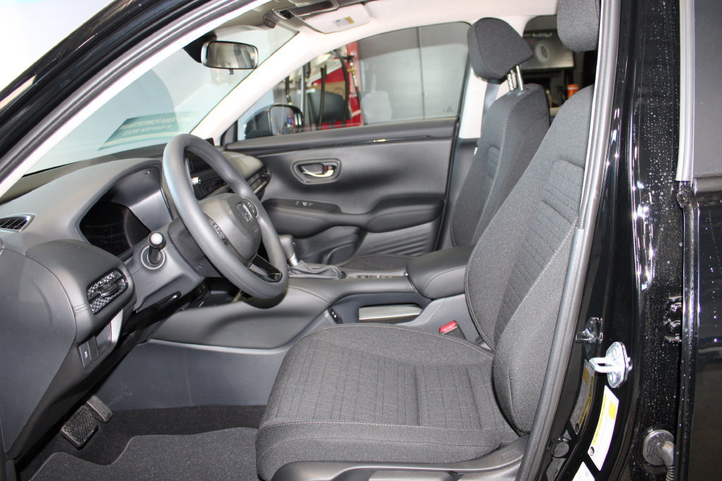 New 2027 Honda HR-V LX image 21