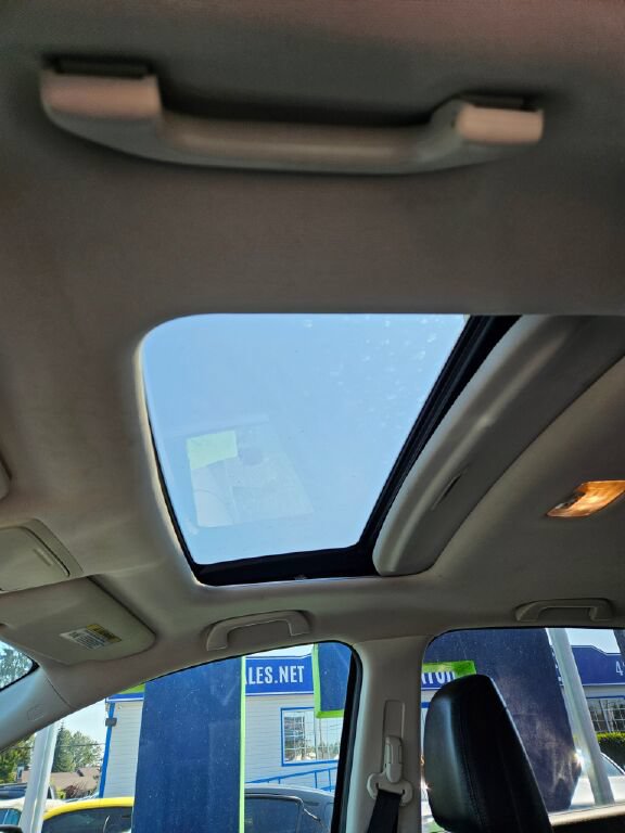 Used 2014 Honda CR-V EX-L image 18