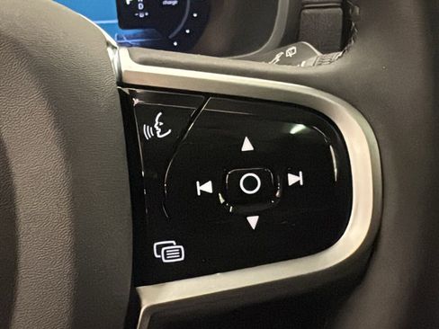 New 2026 Volvo XC90 T8 Plus w/ Protection Package Premier image 14