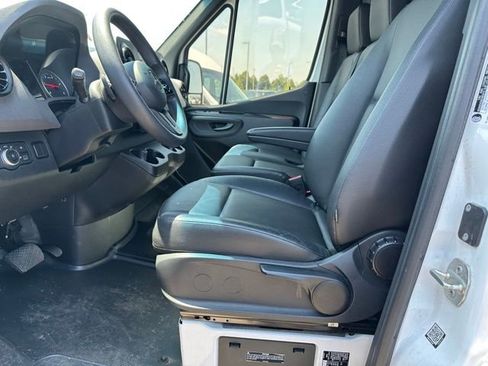 Used 2024 Mercedes-Benz Sprinter 2500 w/ Acoustic Package image 13