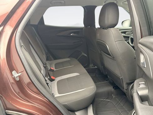 Used 2022 Chevrolet TrailBlazer LT AWD/4WD image 17