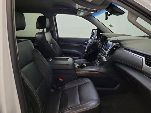 Used 2019 Chevrolet Tahoe LT w/ RST Edition RWD image 21