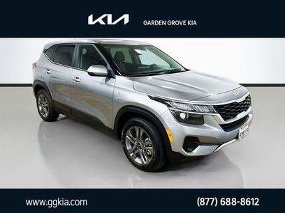 Certified 2023 Kia Seltos LX