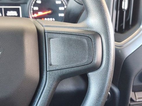 Used 2025 Chevrolet Silverado 2500 W/T image 30