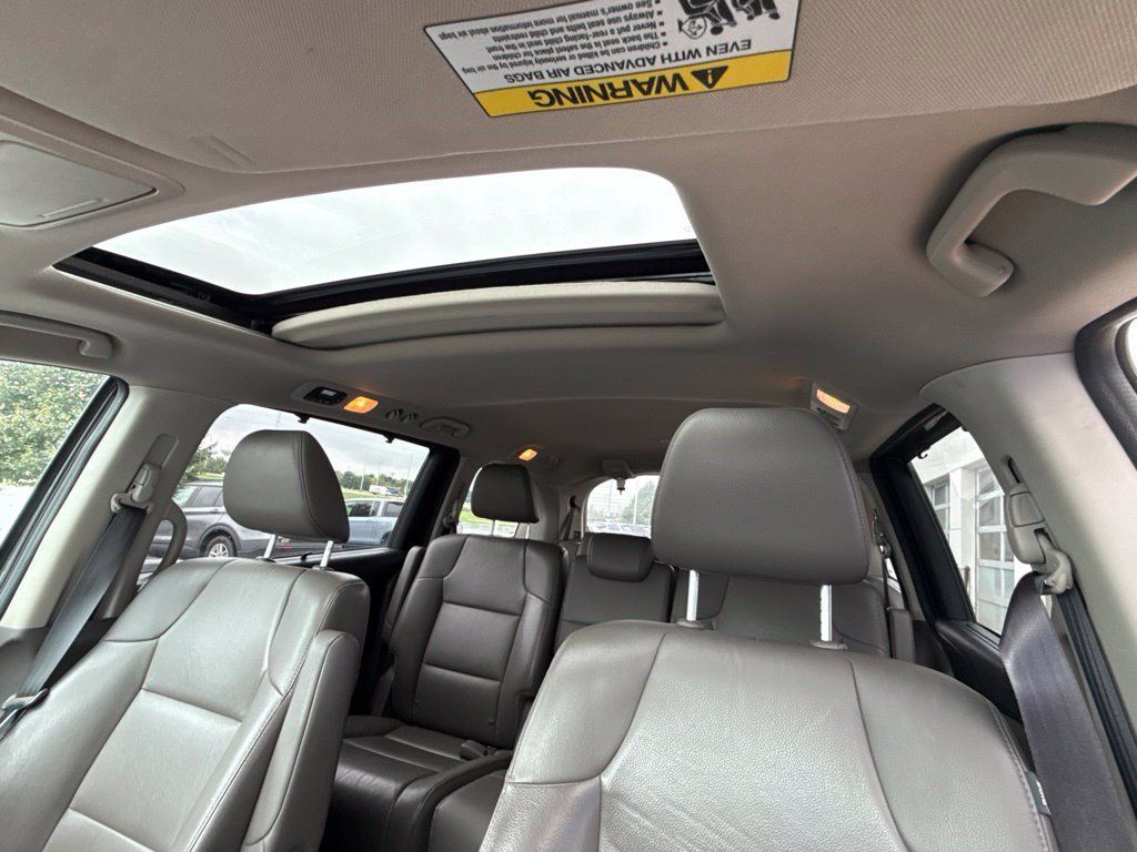 Used 2016 Honda Odyssey EX-L image 12