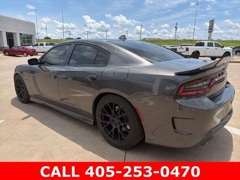 Used 2016 Dodge Charger R/T Scat Pack w/ Beats Audio Group RWD image 5