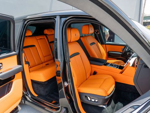 Used 2021 Rolls-Royce Cullinan AWD/4WD image 55