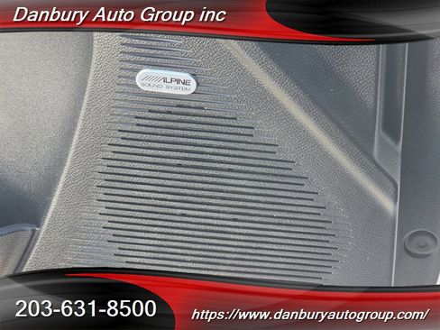 Used 2023 Dodge Challenger R/T Scat Pack w/ Plus Package image 19