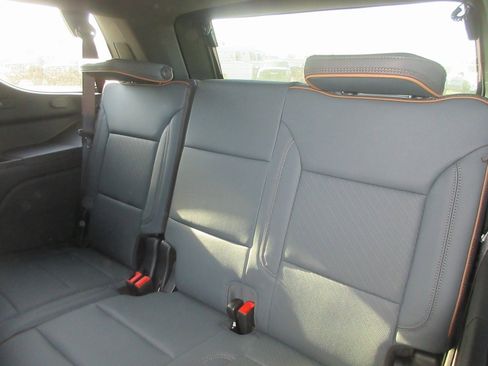 New 2026 GMC Yukon AT4 w/ AT4 Premium Plus Package image 14