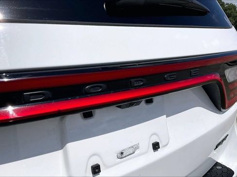 Certified 2022 Dodge Durango SRT w/ Technology Group AWD/4WD image 27