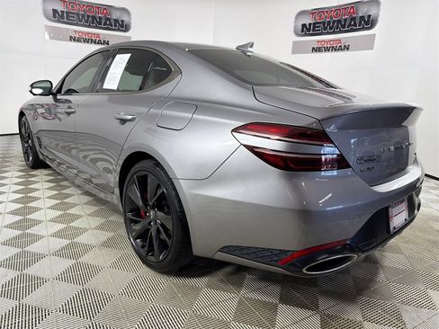 Used 2022 Genesis G70 3.3T image 7