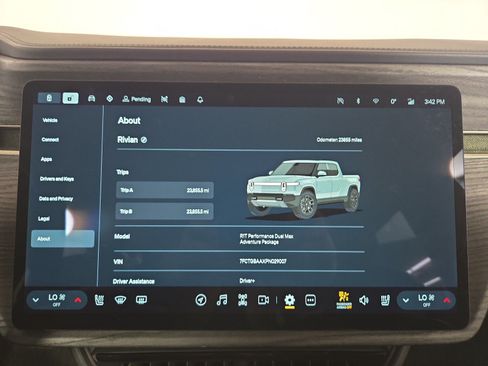 Used 2023 Rivian R1T Adventure AWD/4WD image 27