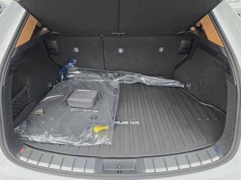 New 2026 Lexus NX 350h AWD w/ Accessory Package (2T) image 32