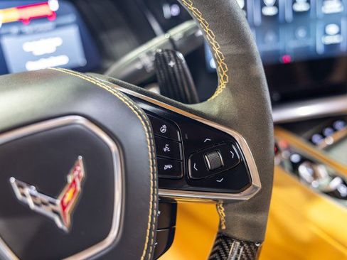 Used 2024 Chevrolet Corvette Z06 RWD image 37